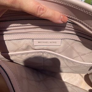 Large Michael Kors blush tote